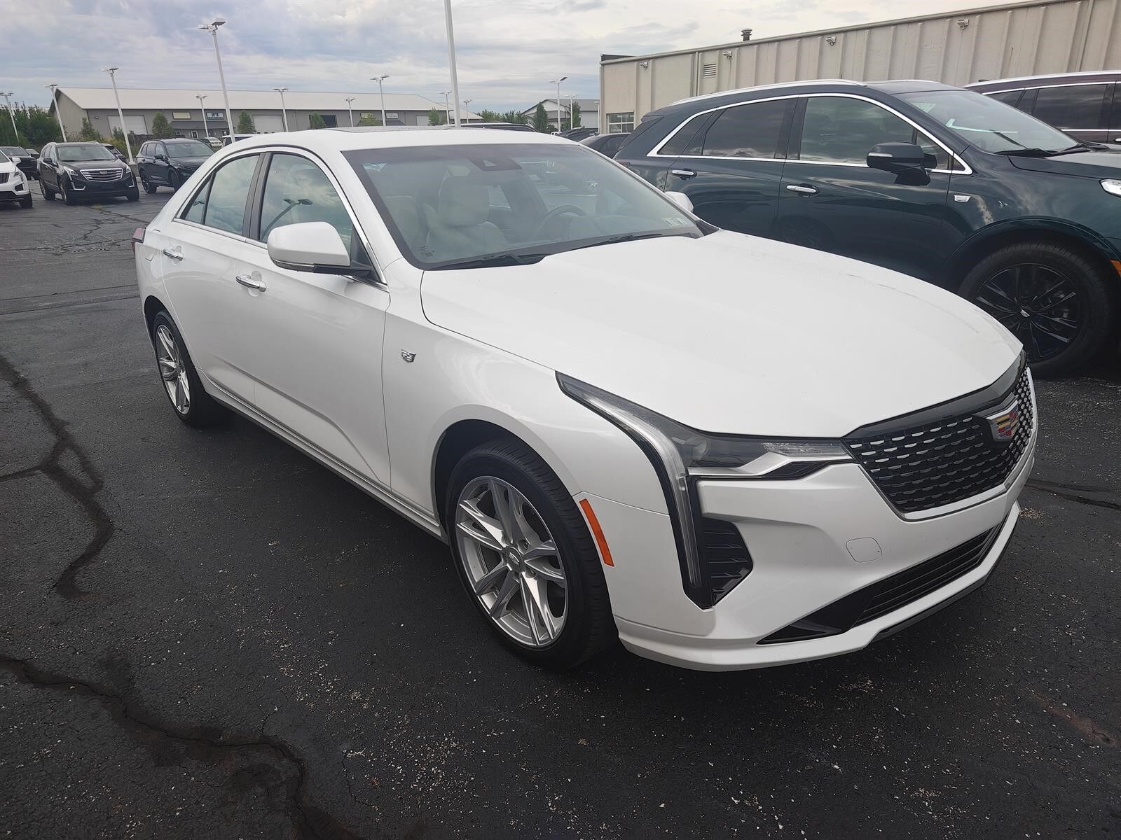 2023 CADILLAC CT4