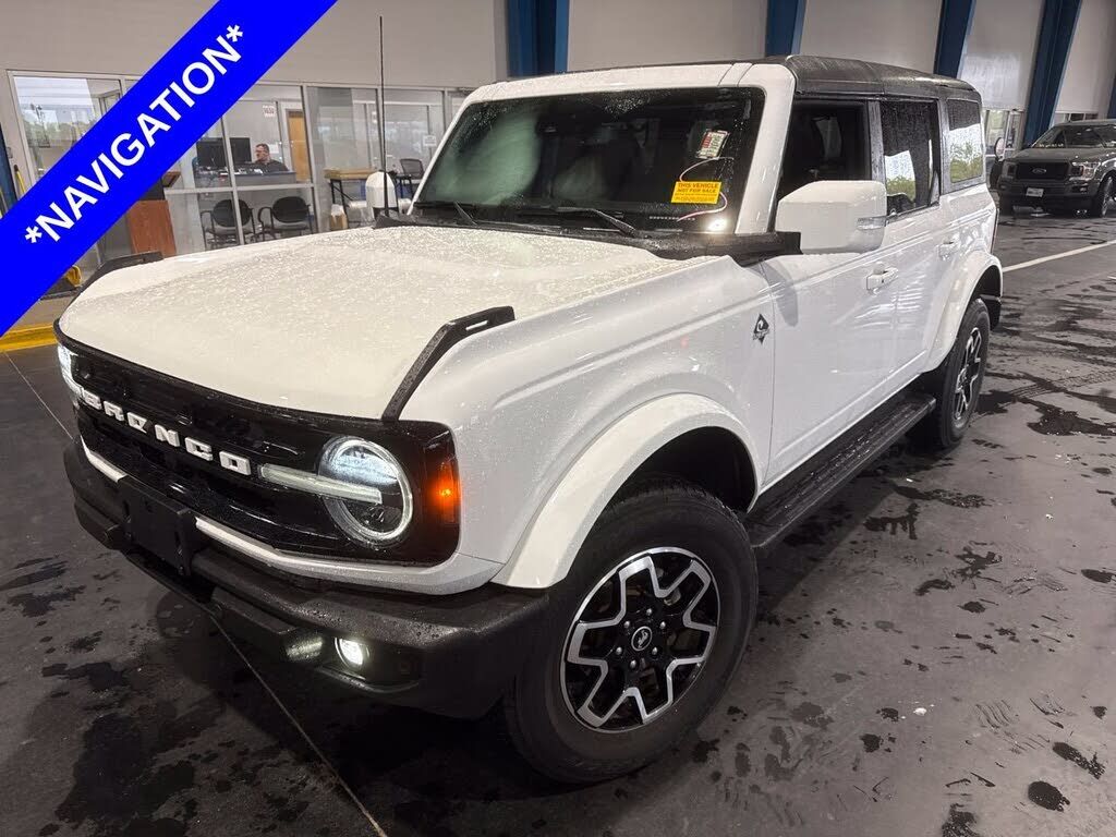 2023 FORD Bronco