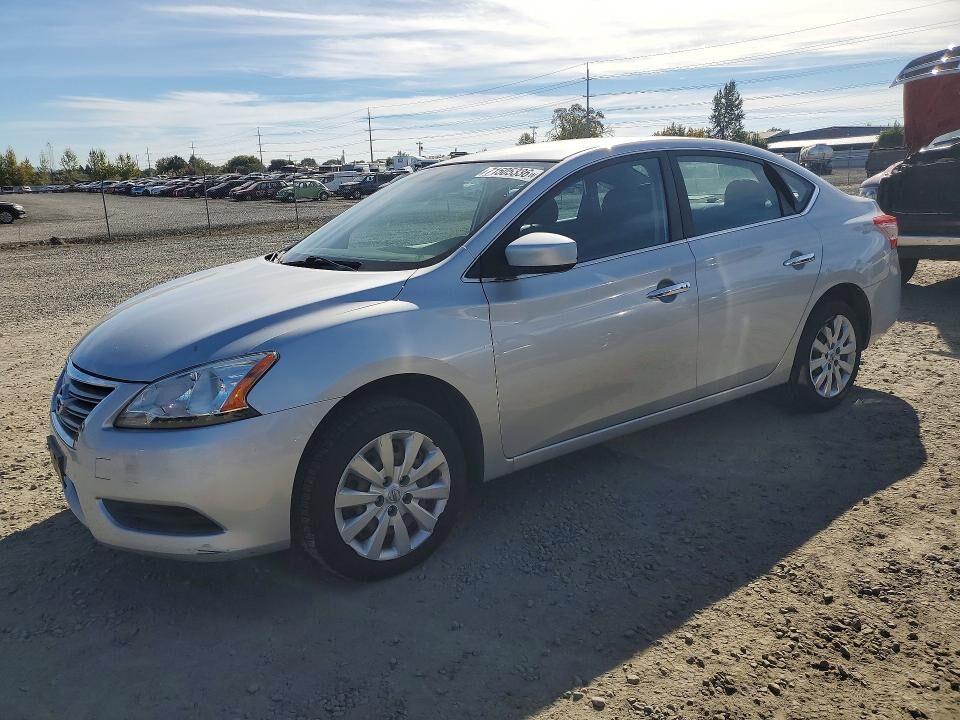 2015 NISSAN Sentra