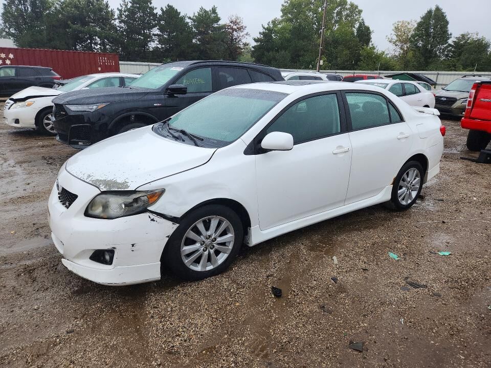2010 TOYOTA Corolla