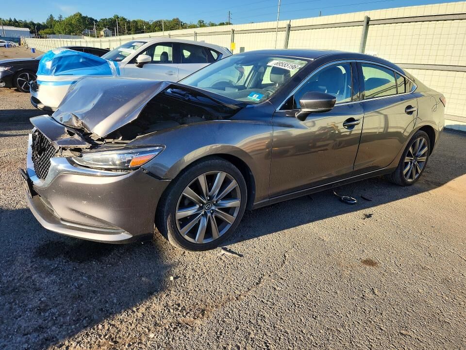 2018 MAZDA Mazda6