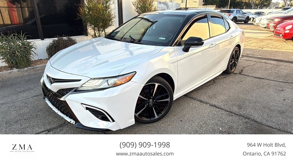 2019 TOYOTA Camry