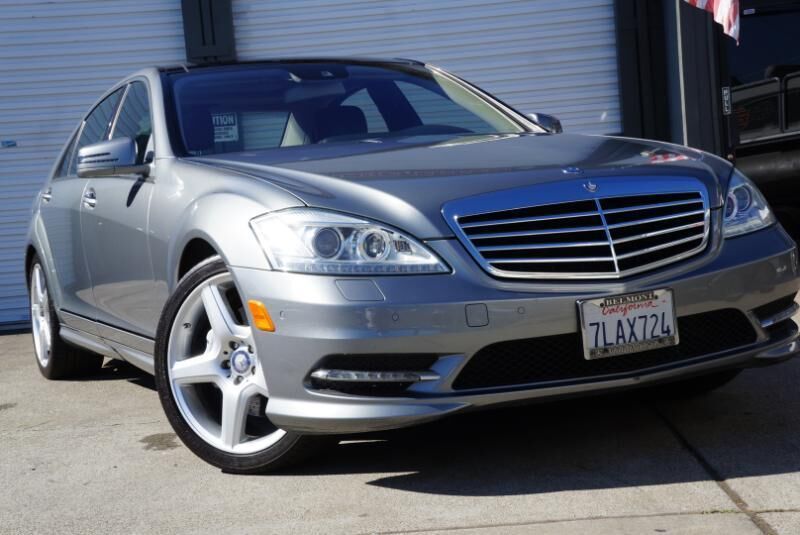 2013 Mercedes-Benz S-Class