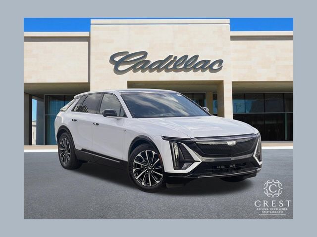 2027 CADILLAC Lyriq