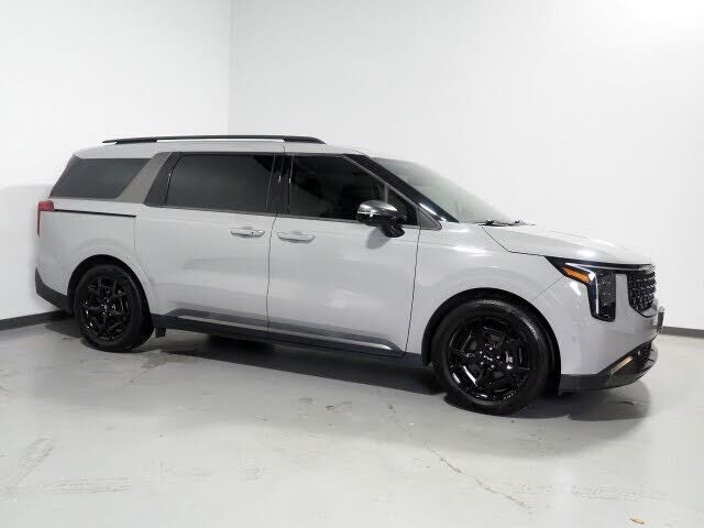 2025 KIA Carnival