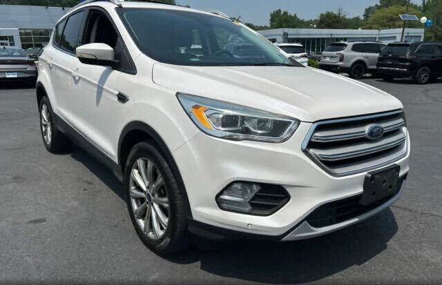 2018 FORD Escape