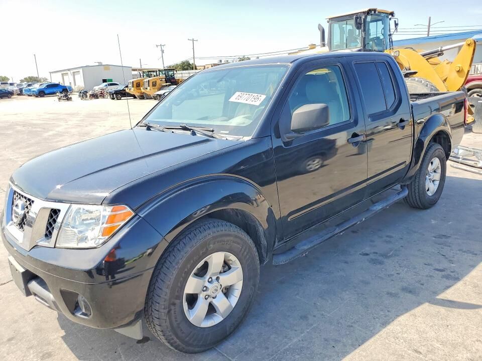 2012 NISSAN Frontier