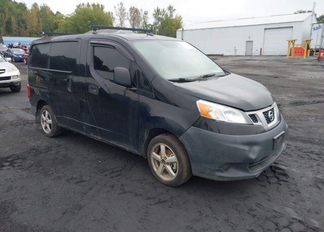 2013 NISSAN NV200