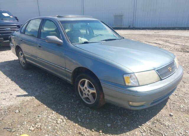 1998 TOYOTA Avalon