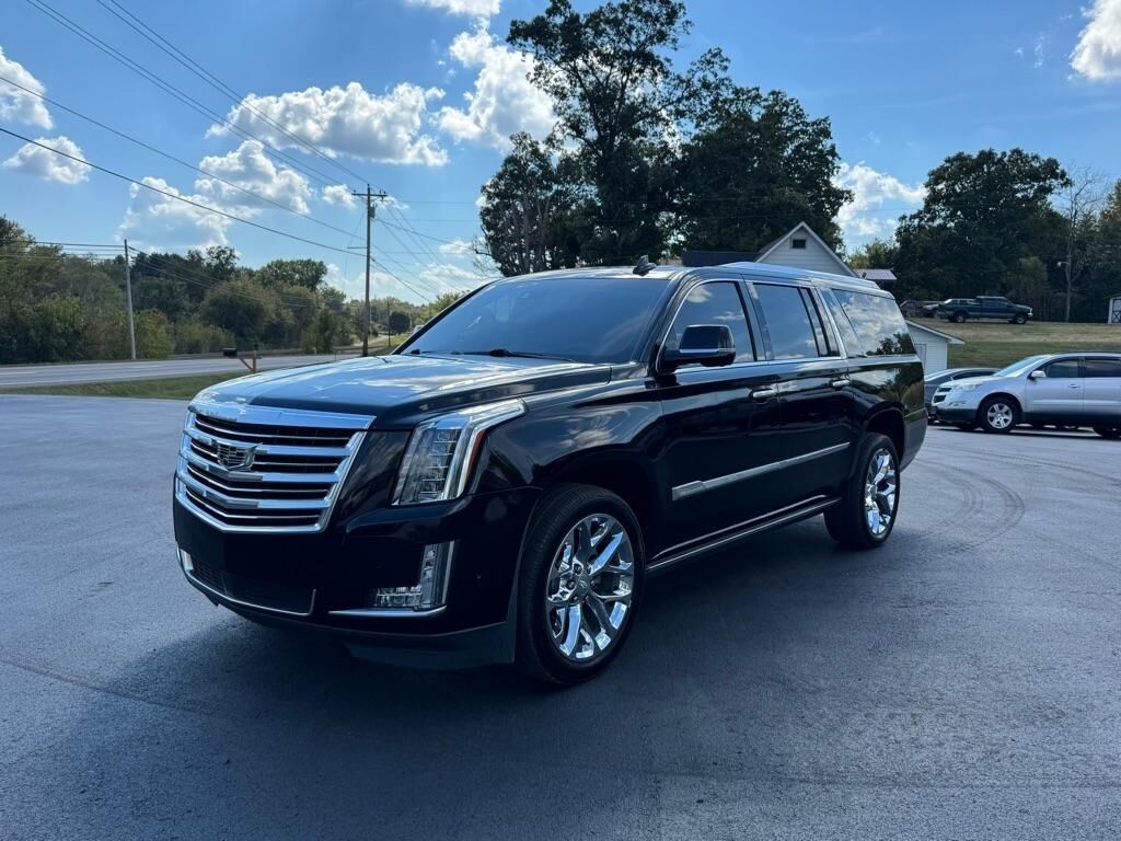 2018 CADILLAC Escalade ESV