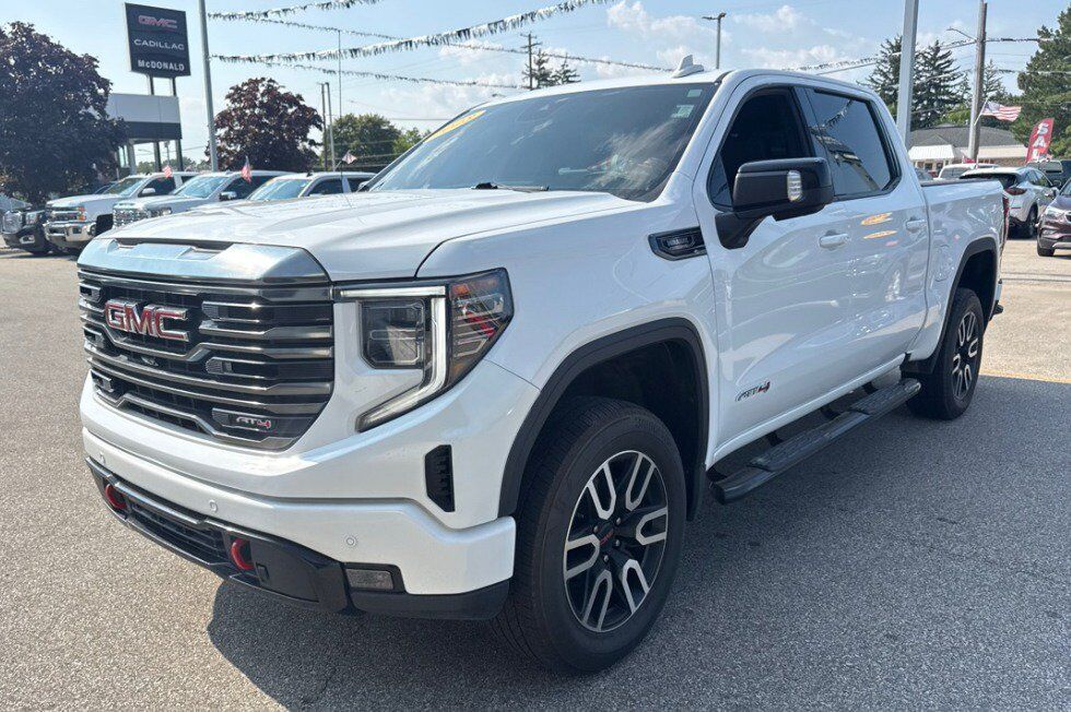 2023 GMC Sierra