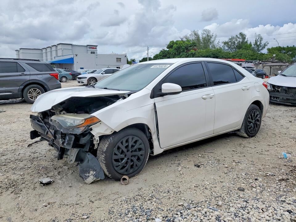 2017 TOYOTA Corolla