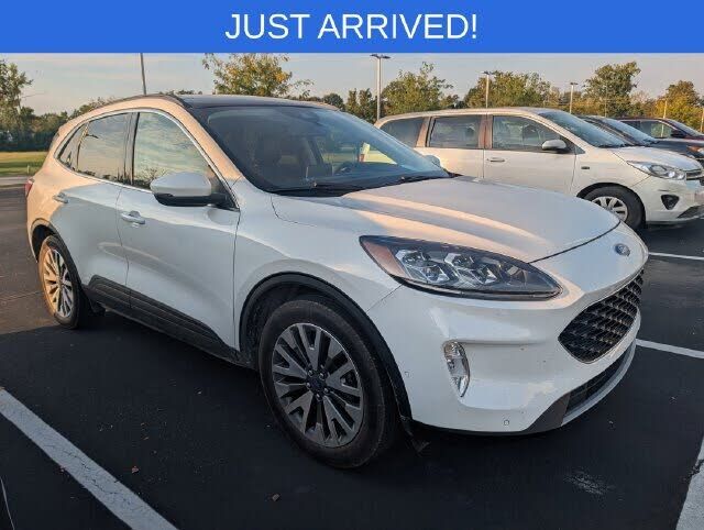 2020 FORD Escape