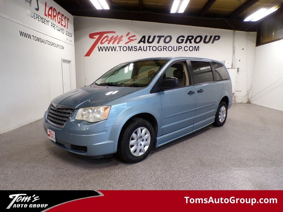 2008 CHRYSLER Town and Country