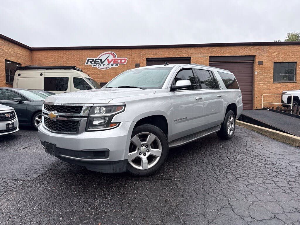 2015 CHEVROLET Suburban