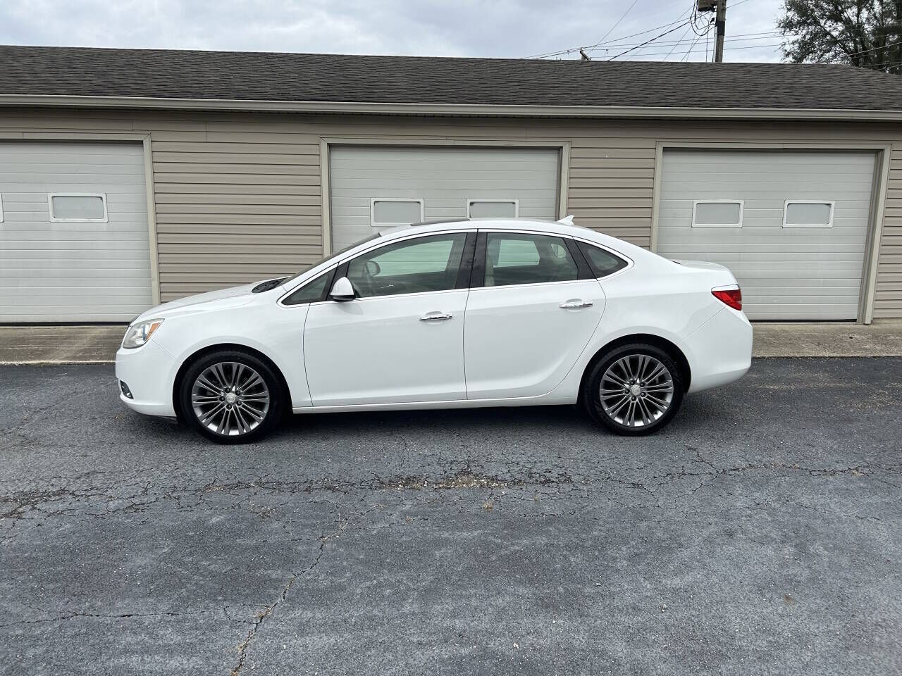 2013 BUICK Verano