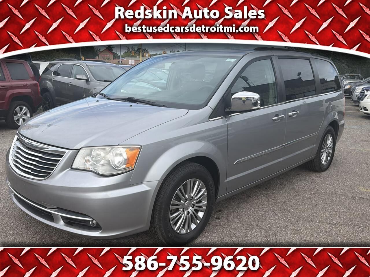 2014 CHRYSLER Town and Country