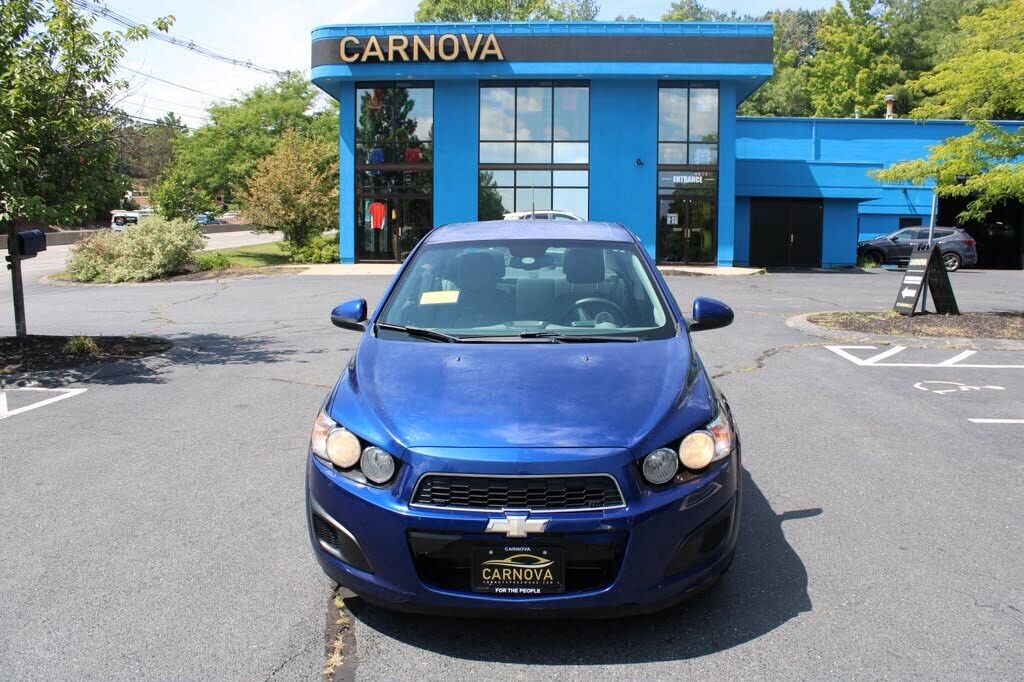 2012 CHEVROLET Sonic