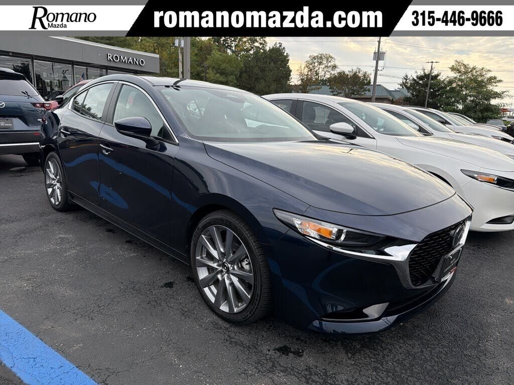 2024 MAZDA Mazda3