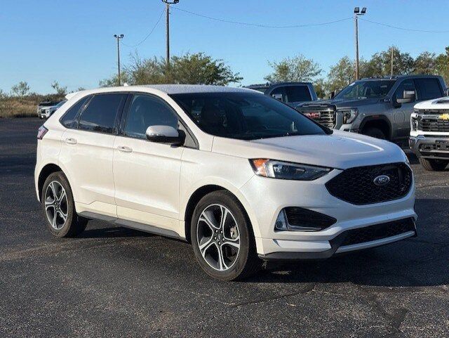 2019 FORD Edge