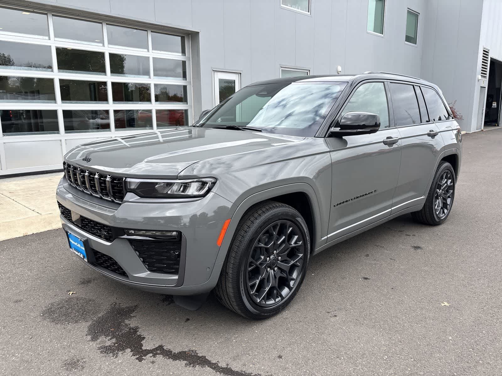 2027 JEEP Grand Cherokee