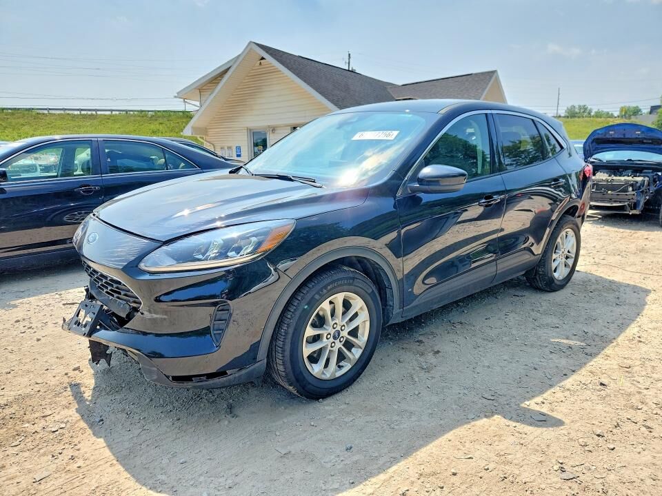 2021 FORD Escape