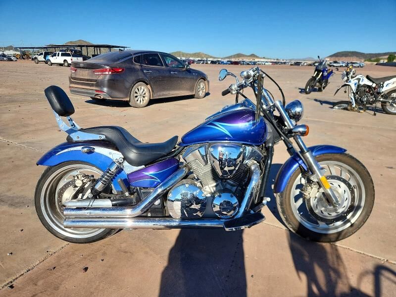 2004 HONDA VTX