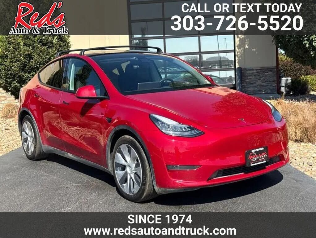 2020 TESLA Model Y