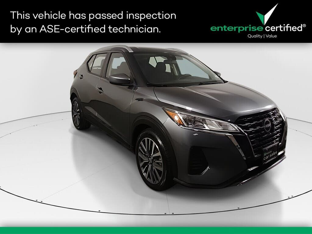 2023 NISSAN Kicks