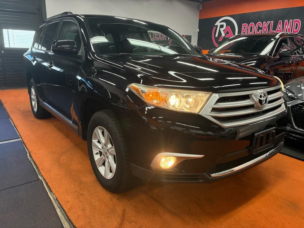 2012 TOYOTA Highlander