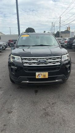 2018 FORD Explorer