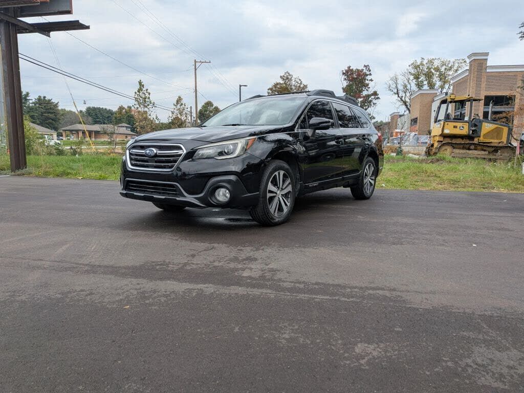 2018 SUBARU Outback