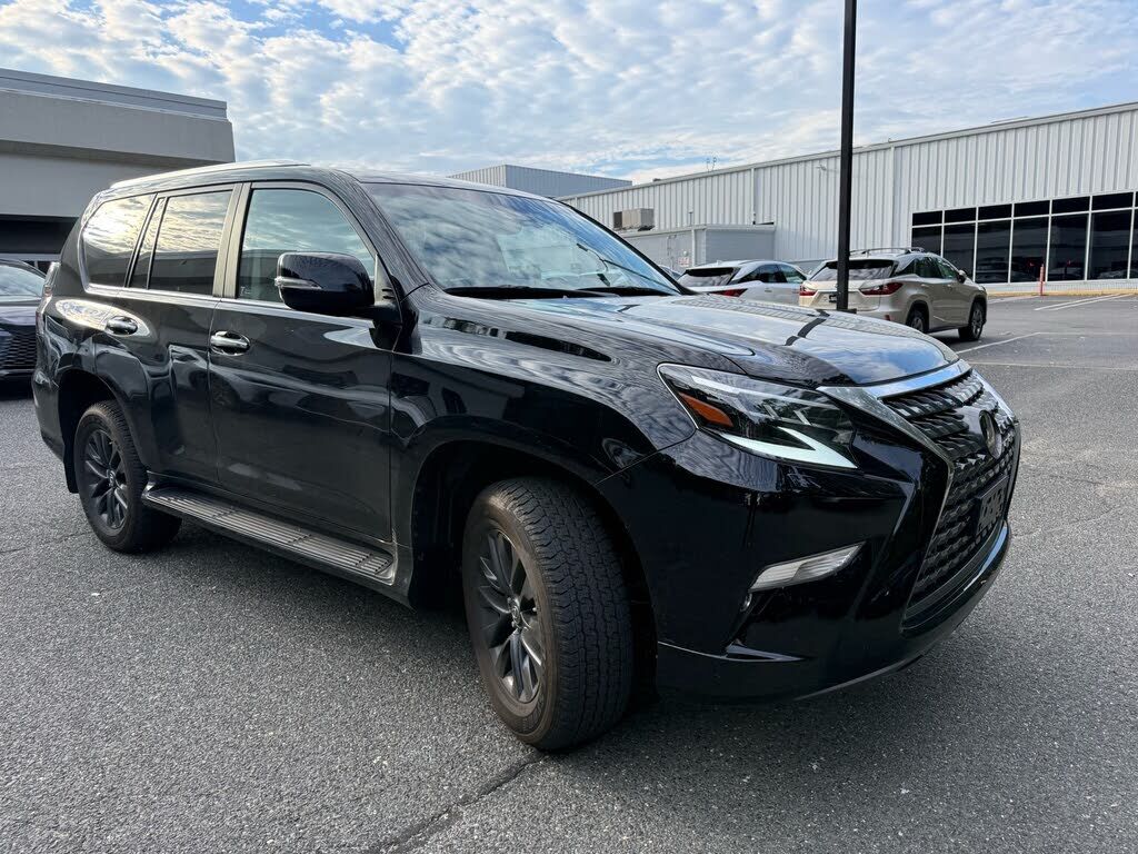 2023 LEXUS GX
