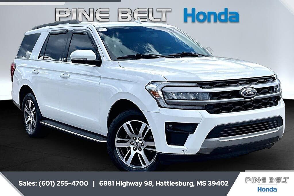 2022 FORD Expedition