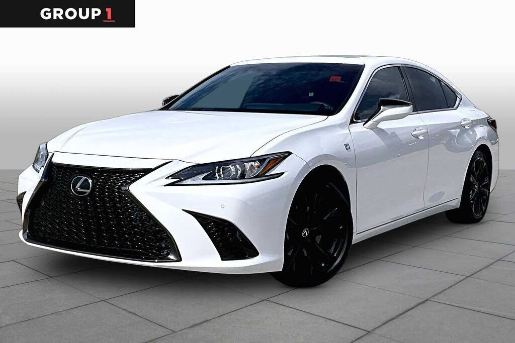 2024 LEXUS ES