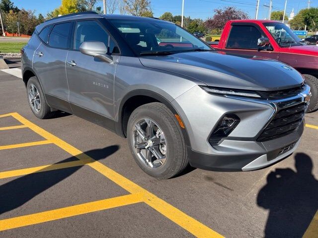 2025 CHEVROLET Blazer