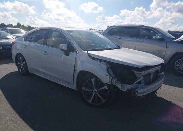 2015 SUBARU Legacy