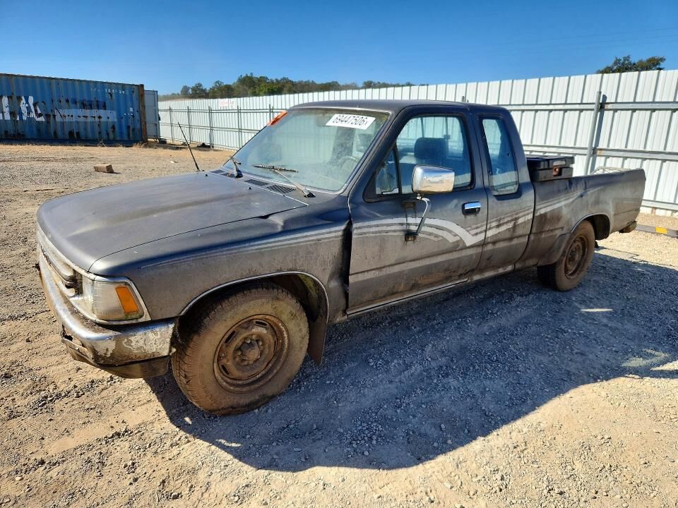 1989 TOYOTA Pick-Up