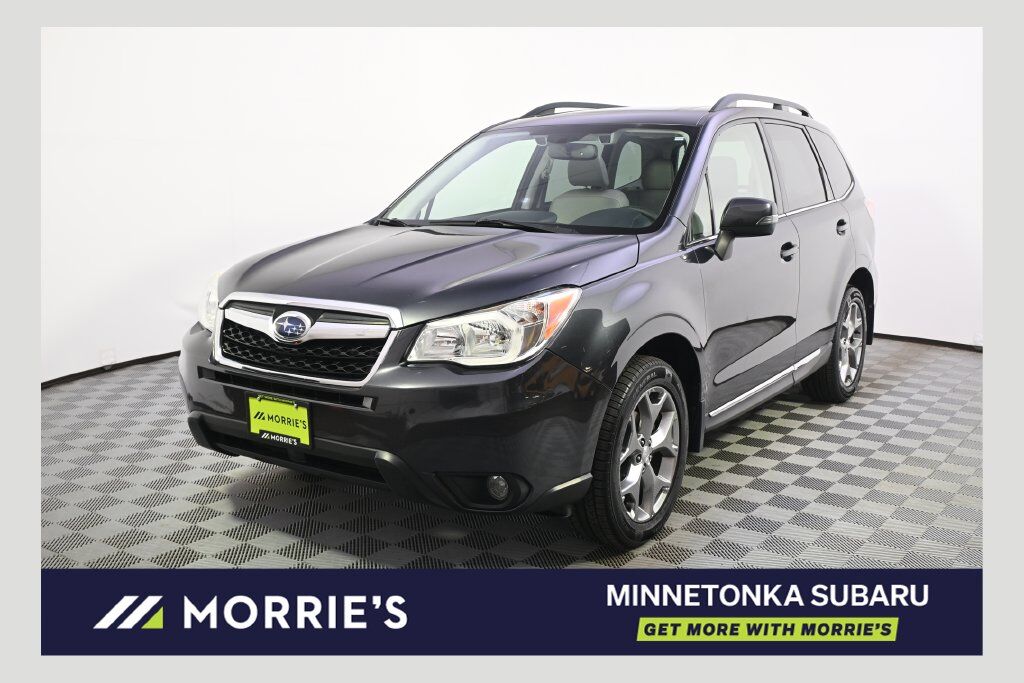 2016 SUBARU Forester