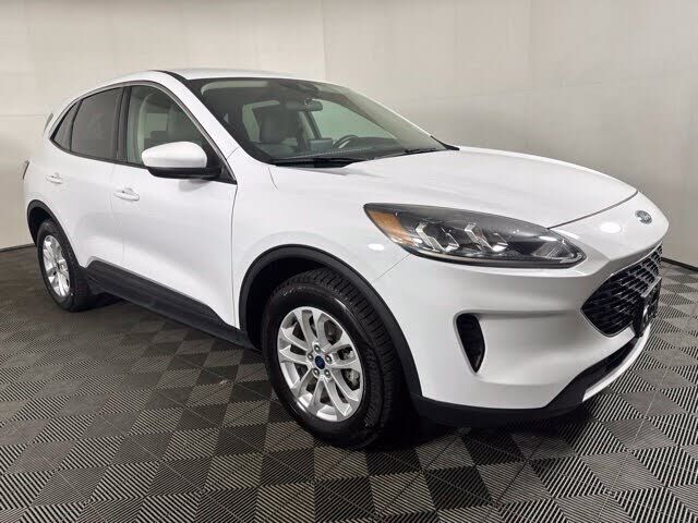 2020 FORD Escape