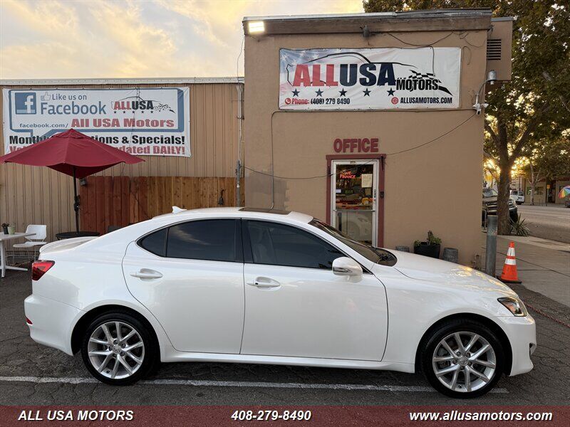 2012 LEXUS IS
