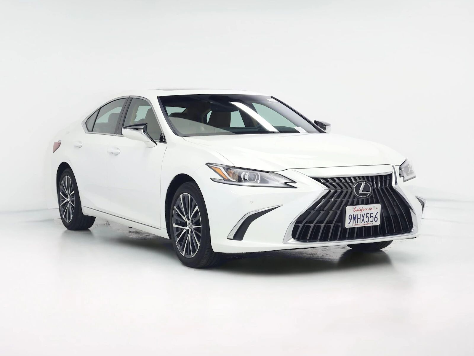 2024 LEXUS ES