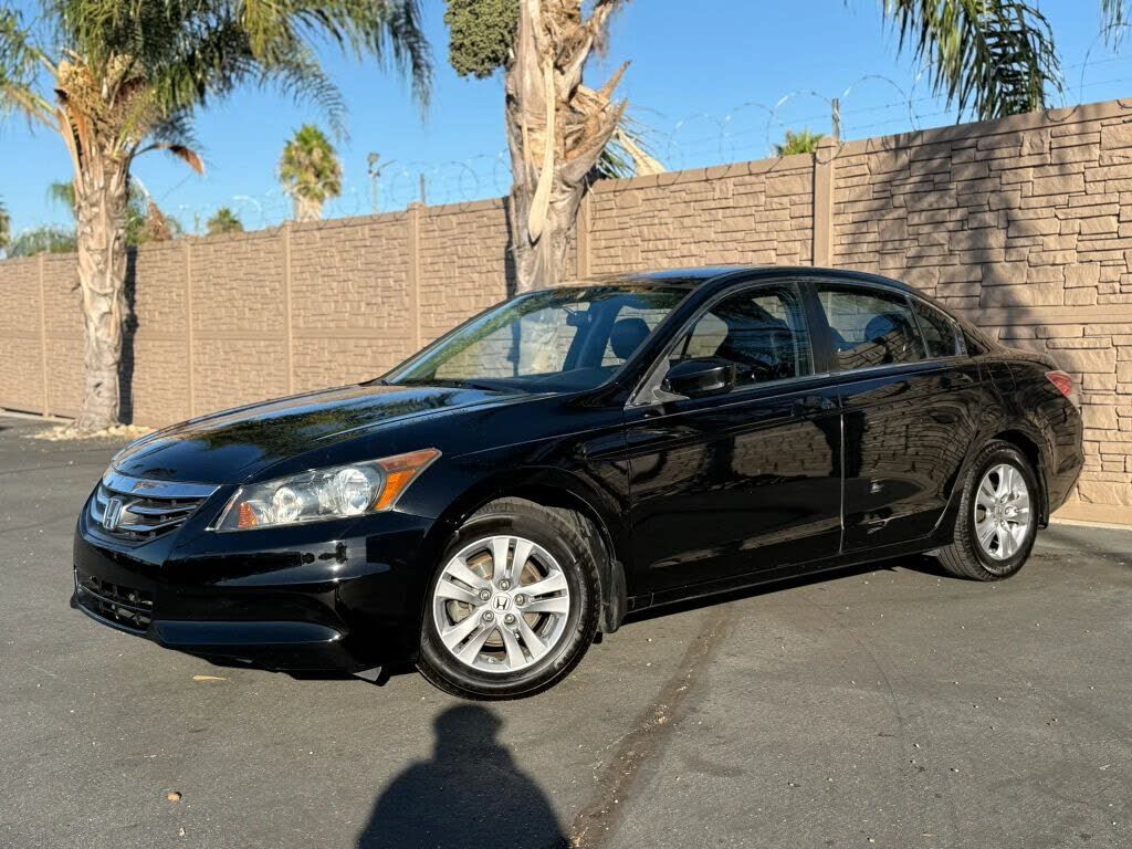 2011 HONDA Accord