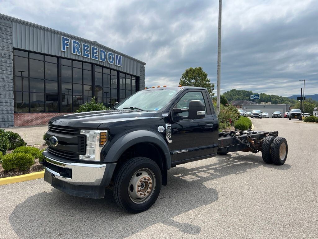 2019 FORD F-550