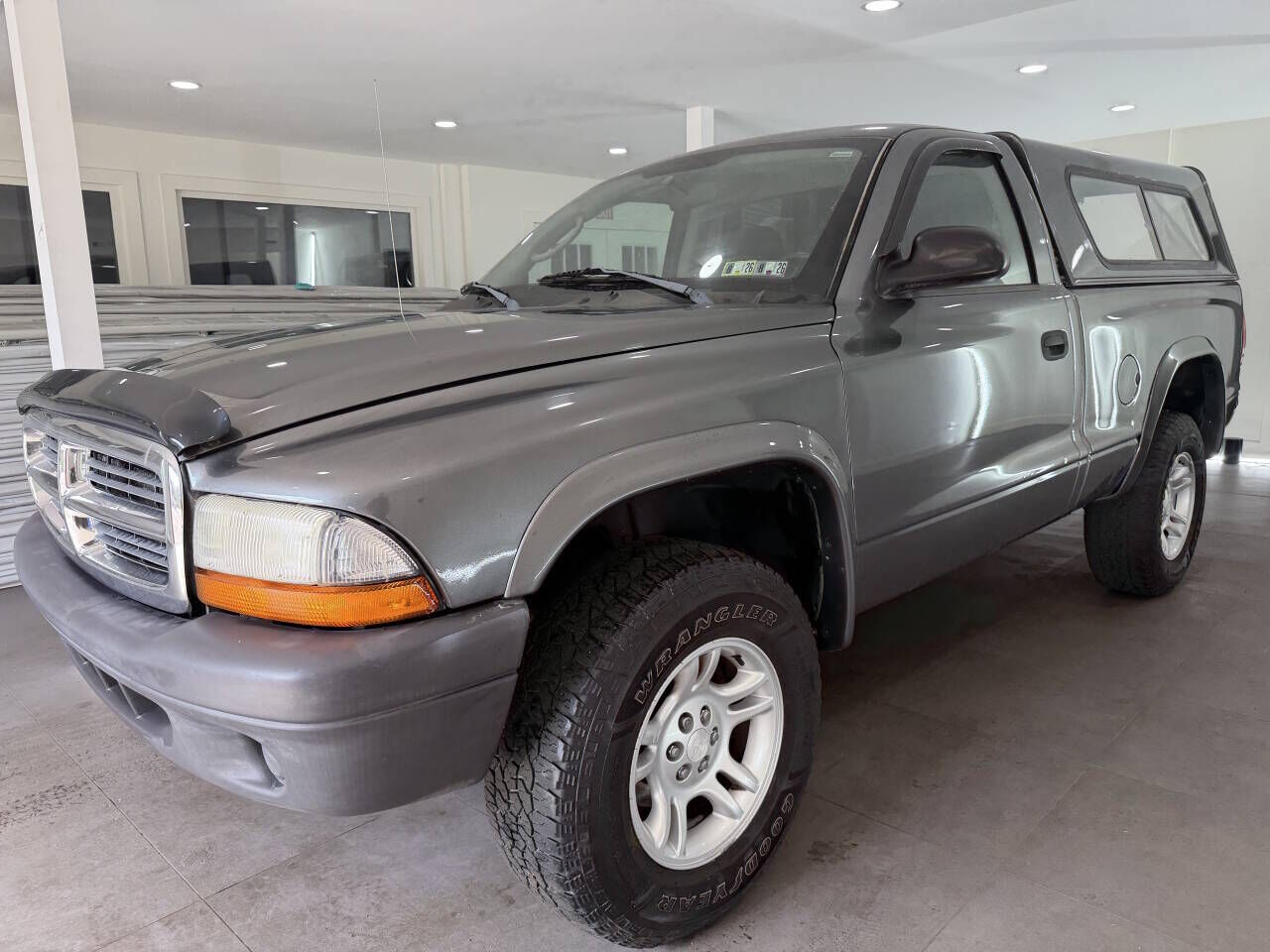 2004 DODGE Dakota