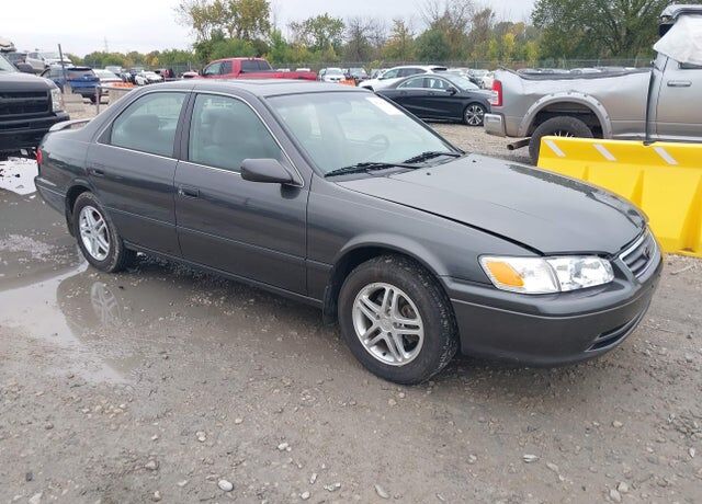 2000 TOYOTA Camry