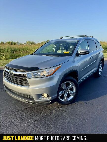 2015 TOYOTA Highlander