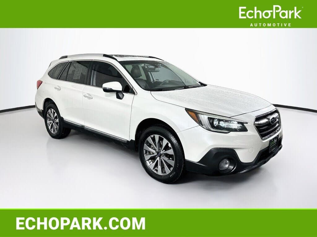 2018 SUBARU Outback