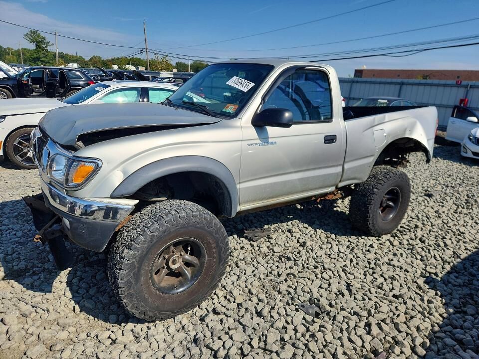 2001 TOYOTA Tacoma