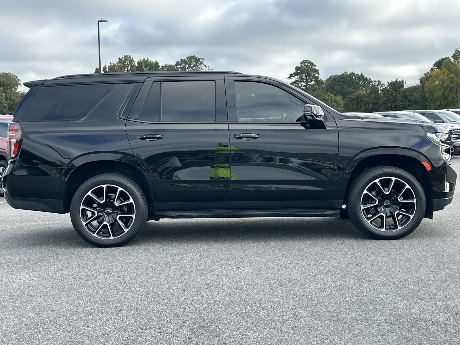 2024 CHEVROLET Tahoe